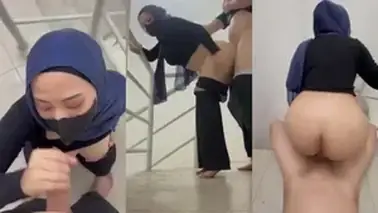 Daisy Bae - Cewek Jilbab Ngewe di Tangga Evakuasi poster